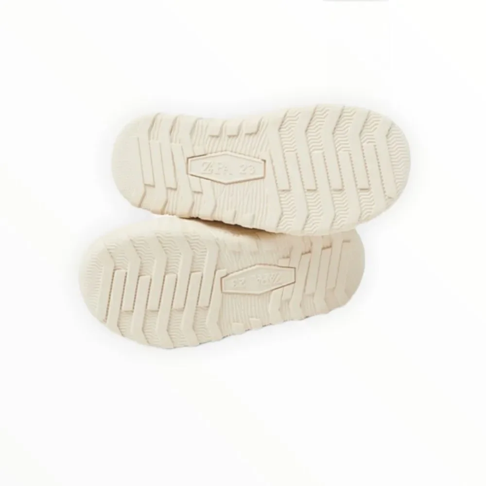 ZARA Kids | Black |  MINNIE MOUSE ©DISNEY SNEAKERS